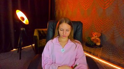 MilaAddams live cam on Cam4