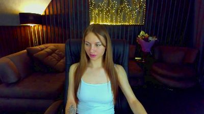 MilaAddams live cam on Cam4