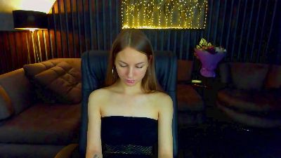 MilaAddams live cam on Cam4