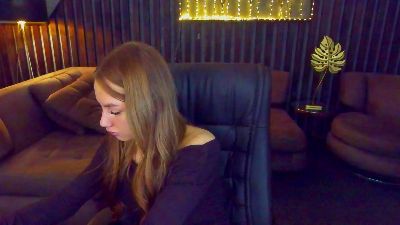 MilaAddams live cam on Cam4