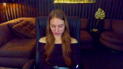 MilaAddams live cam on Cam4
