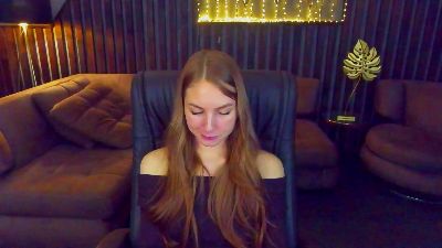 MilaAddams live cam on Cam4
