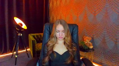 MilaAddams live cam on Cam4