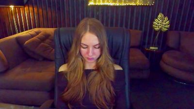 MilaAddams live cam on Cam4