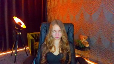 MilaAddams live cam on Cam4