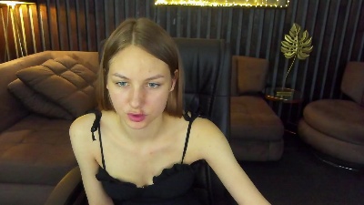 MilaAddams live cam on Cam4