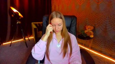 MilaAddams live cam on Cam4