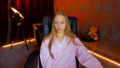 MilaAddams live cam on Cam4