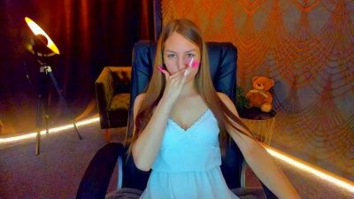 MilaAddams live cam on Cam4