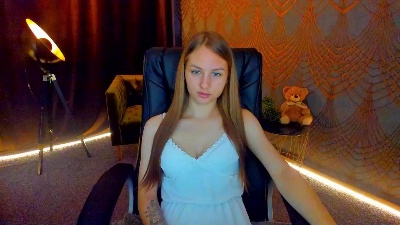 MilaAddams live cam on Cam4