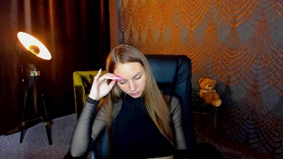 MilaAddams live cam on Cam4