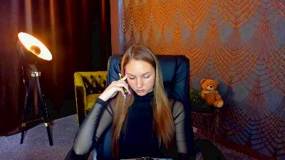 MilaAddams live cam on Cam4