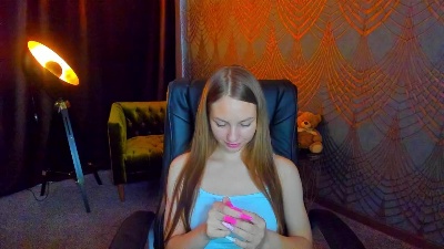 MilaAddams live cam on Cam4