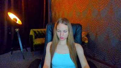 MilaAddams live cam on Cam4
