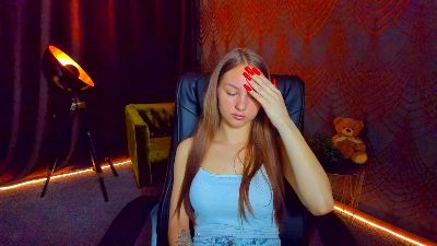 MilaAddams live cam on Cam4