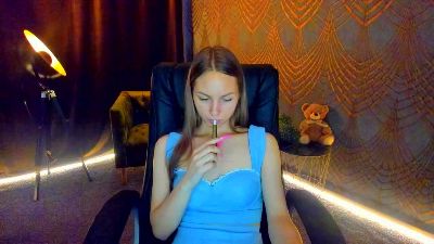 MilaAddams live cam on Cam4
