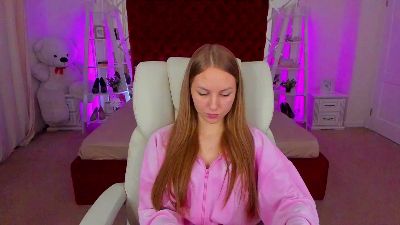MilaAddams live cam on Cam4