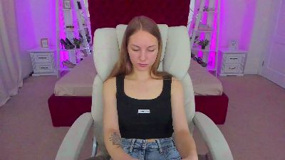 MilaAddams live cam on Cam4