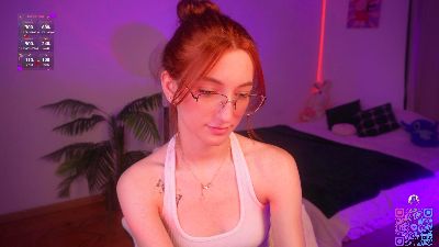MilaFlame live cam on Cam4