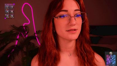 MilaFlame live cam on Cam4