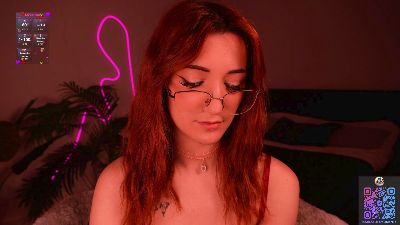 MilaFlame live cam on Cam4