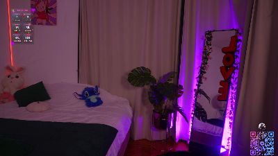 MilaFlame live cam on Cam4