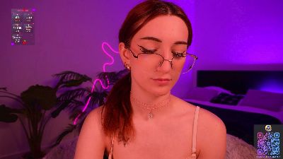 MilaFlame live cam on Cam4