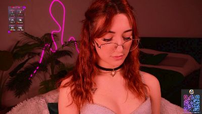 MilaFlame live cam on Cam4