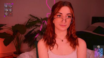 MilaFlame live cam on Cam4