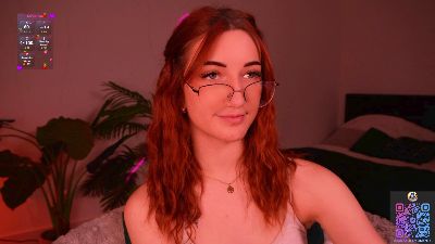 MilaFlame live cam on Cam4