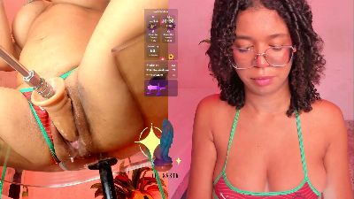 MilaHall live cam on Cam4