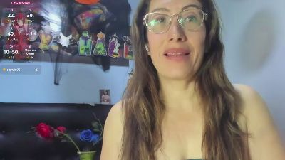 MilaHall_x live cam on Cam4