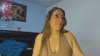 MilaHall_x live cam on Cam4