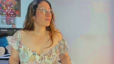 MilaHall_x live cam on Cam4