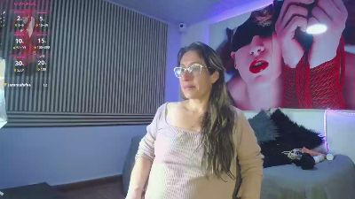 MilaHall_x live cam on Cam4