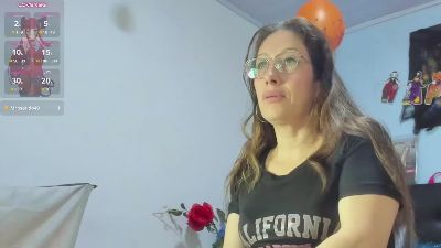 MilaHall_x live cam on Cam4