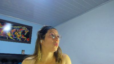 MilaHall_x live cam on Cam4