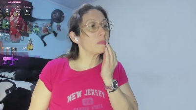 MilaHall_x live cam on Cam4