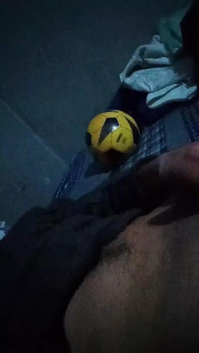 Milan97b live cam on Cam4
