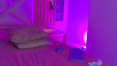 Milany_cute live cam on Cam4