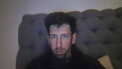 Milcanciones live cam on Cam4