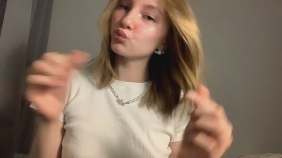 MildredBoschee live cam on Cam4