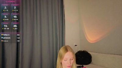 MildredBoschee live cam on Cam4