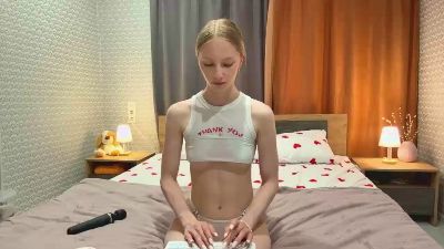 MildredBoschee live cam on Cam4