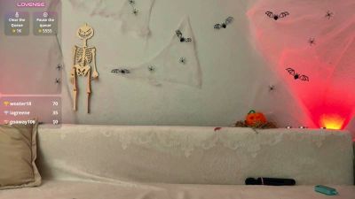 MildredBoschee live cam on Cam4