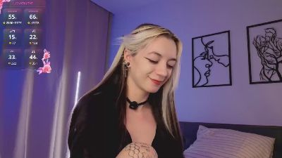 MildredCumby live cam on Cam4