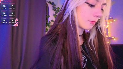 MildredCumby live cam on Cam4