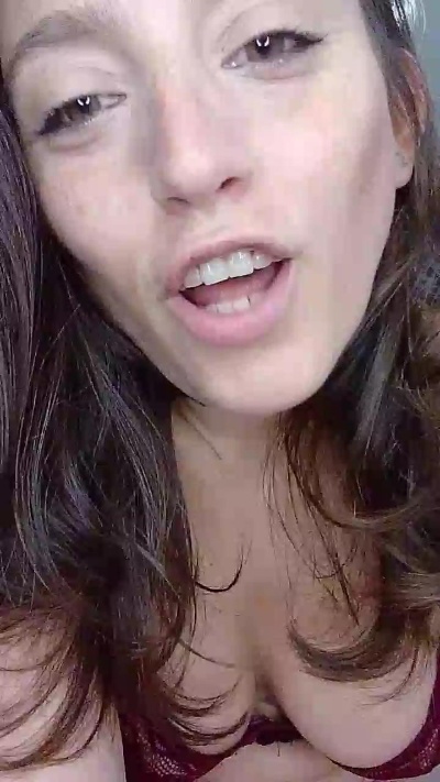 Mileepecas live cam on Cam4