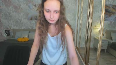 MilenaSparkle live cam on Cam4