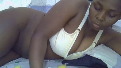 Milenial live cam on Cam4